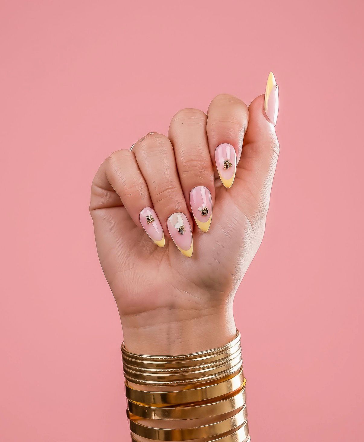 Bee Chic Claws